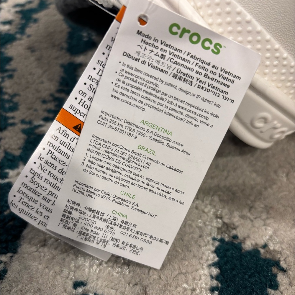 Fuzzy Crocs - Picture 2 of 3